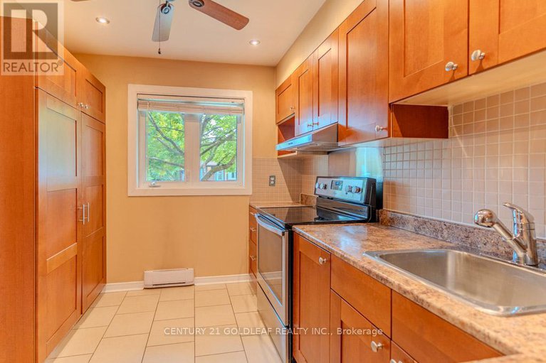 28602194/1342-cedarcroft-crescent/pineview/ottawa/ontario/K1B5C8_8