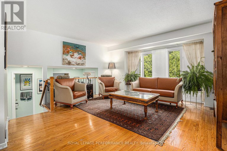 28743893/1-wedgewood-crescent/blackburn-hamlet/ottawa/ontario/K1B4B9_5