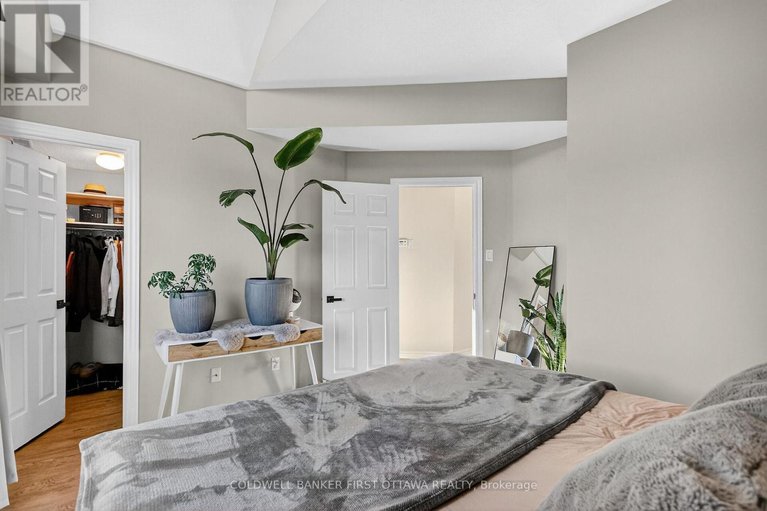 29133646/c-137-oldfield-drive/barrhaven-east/ottawa/ontario/K2G7C8_16