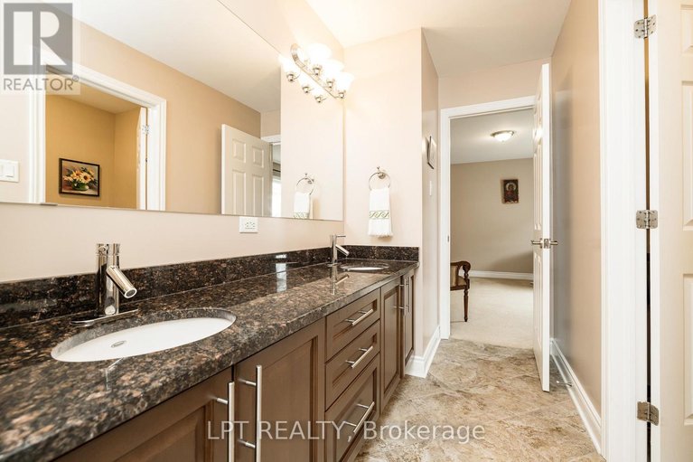 29676638/415-landswood-way/stittsville-south/ottawa/ontario/K2S0A3_25