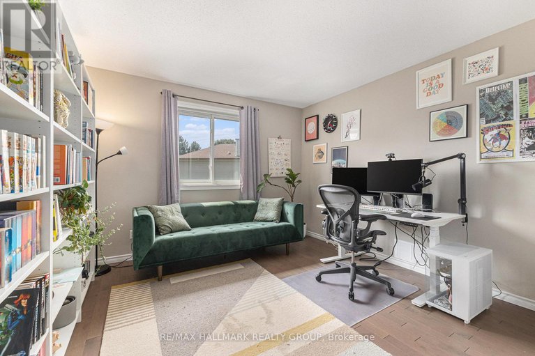 28754000/68-hewitt-court/katimavik/ottawa/ontario/K2L3R3_15