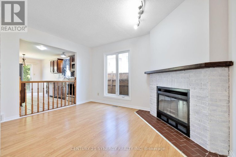 28413504/861-karsh-drive/hunt-club-park/ottawa/ontario/K1G4T9_5