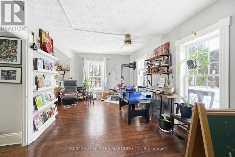 29341582/18645-county-2-road/south-glengarry-charlottenburgh-twp/south-glengarry/ontario/K6H5R5_11