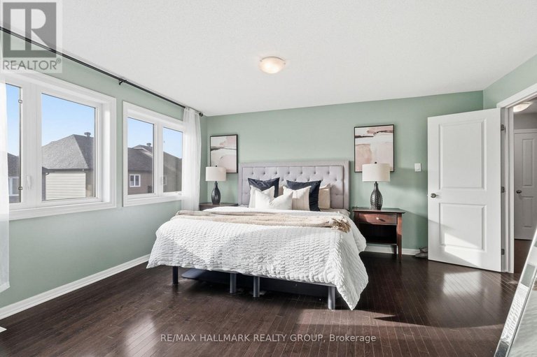 29279127/677-sunburst-street/leitrim/ottawa/ontario/K1T0L2_20