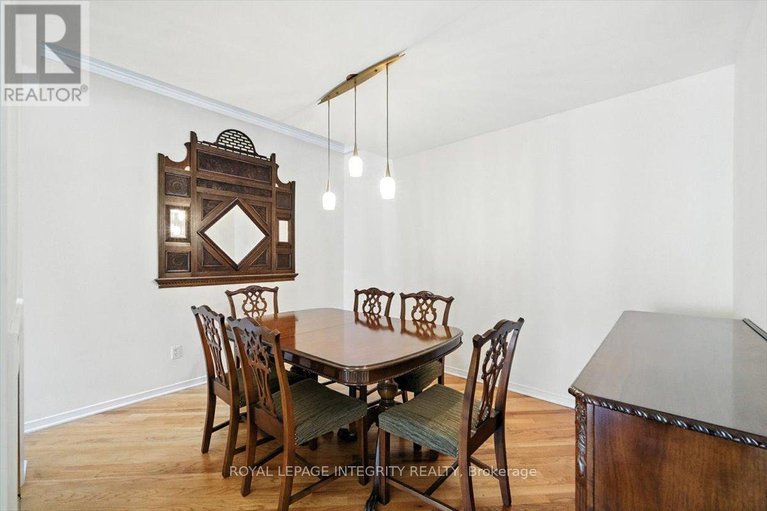 28800164/17-columbus-avenue/overbrook/ottawa/ontario/K1K1R2_11
