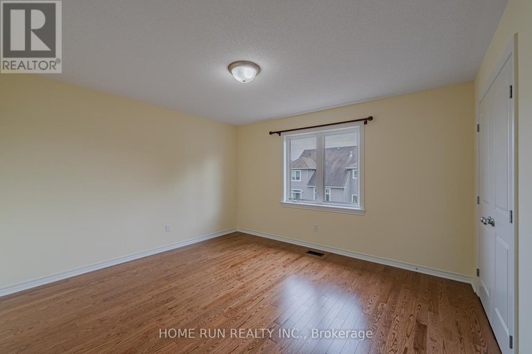 28843836/393-grammond-circle/avalon-west/ottawa/ontario/K4A0W8_37