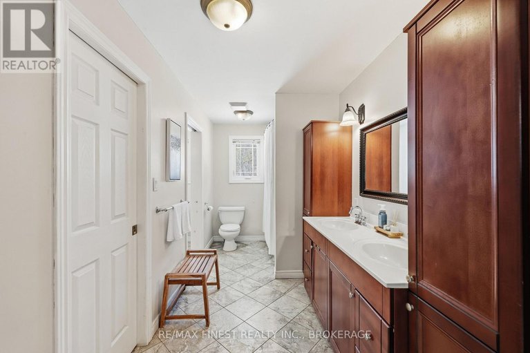 29621175/2518-rideau-ferry-road/drummondnorth-elmsley-north-elmsley-twp/drummondnorth-elmsley/ontario/K7H3C7_26