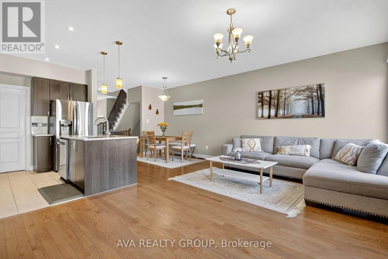 28866998/542-triangle-street/emerald-meadowstrailwest/ottawa/ontario/K2M0M5_7