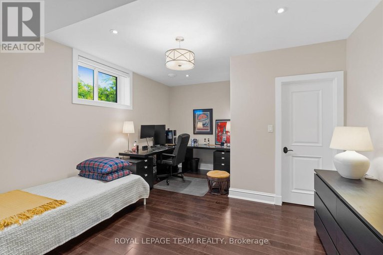 28424462/5987-knights-drive/manotick-east-to-manotick-station/ottawa/ontario/K4M0A2_32