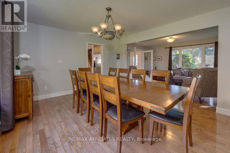 29050905/7089-bush-drive/greely/ottawa/ontario/K4P1M8_6