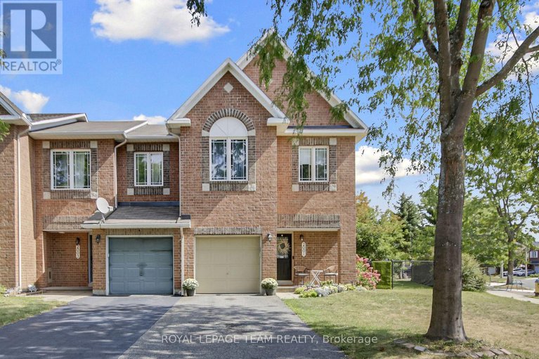 28882622/2001-dunollie-crescent/morgans-grantsouth-march/ottawa/ontario/K2W1H5_2