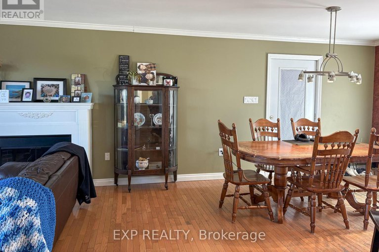 28937021/575-braeloch-road-road/mcnabbraeside-twps/mcnabbraeside/ontario/K7V1P8_10