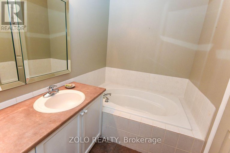 29410672/2075-hiboux-street/avalon-east/ottawa/ontario/K4A4J7_17