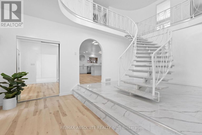 29645619/1444-normandy-crescent/carleton-heights/ottawa/ontario/K2C0N6_4