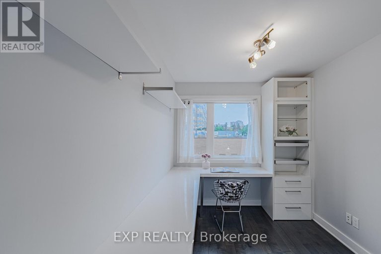 29241575/14-camil-street/castle-heightsrideau-high/ottawa/ontario/K1K0X1_24
