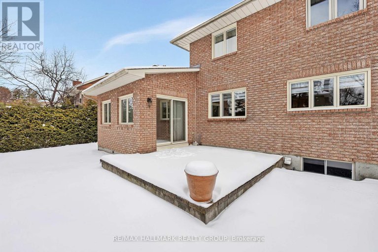 29325453/4-elderwood-trail/stittsville-central/ottawa/ontario/K2S1C9_46