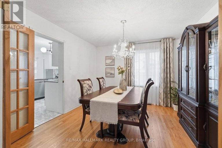 29593387/1144-ambercrest-street/carson-grove/ottawa/ontario/K1J1A9_13