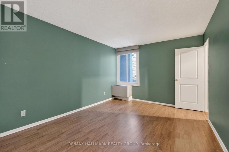 29161047/705-141-somerset-street-w/ottawa-centregolden-triangle/ottawa/ontario/K2P2H1_38