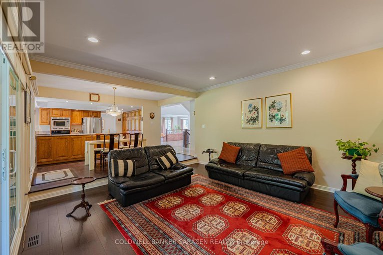 28832273/2-midinah-gate/cedar-hillorchard-estates/ottawa/ontario/K2R1B7_32