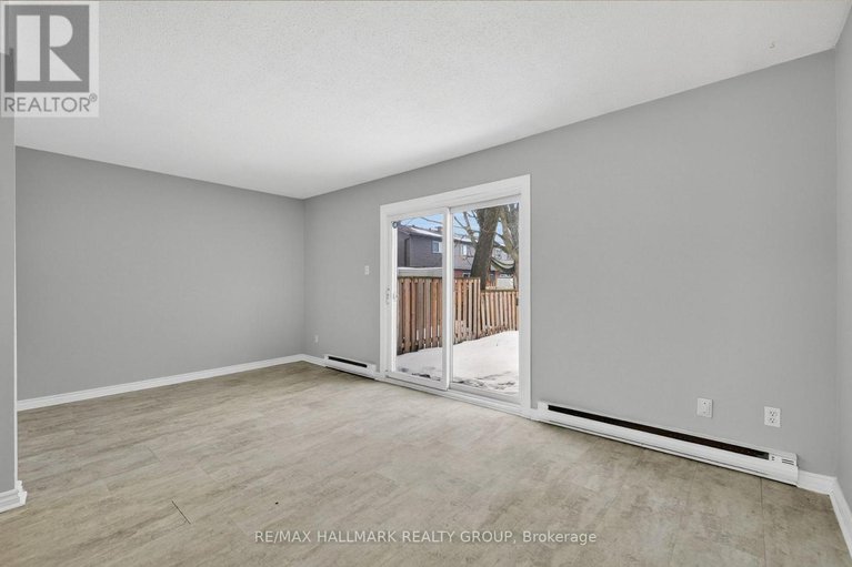 29254811/3219-stockton-drive/blossom-parkkemp-parkfindlay-creek/ottawa/ontario/K1T1S3_12