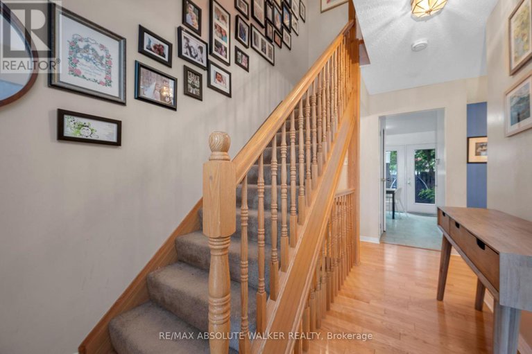 28649697/108-1900-marquis-avenue/beaconwood/ottawa/ontario/K1J8J2_5
