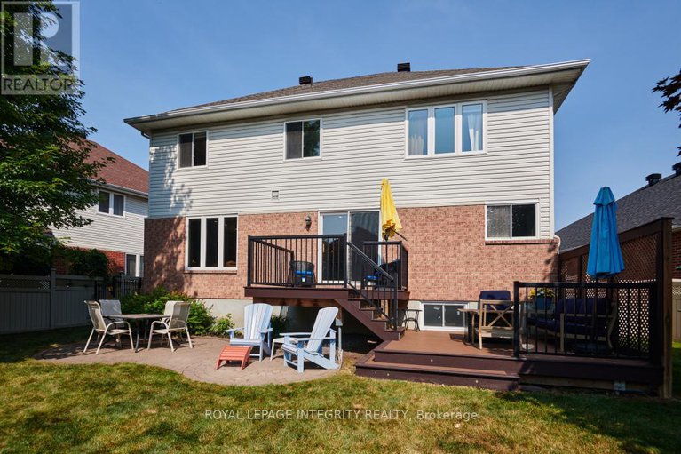 28624550/11-honeywood-court/riverside-southgloucester-glen/ottawa/ontario/K1V1Y4_29