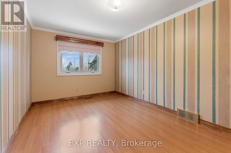 29126200/1626-prestwick-drive/queenswood-heights-south/ottawa/ontario/K1E2Y1_27