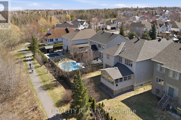 29657561/172-coyote-crescent/stittsville-south/ottawa/ontario/K2S2G6_45