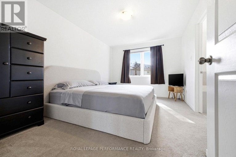 29570755/15-dundalk-private/stonebridge/ottawa/ontario/K2J0J5_19