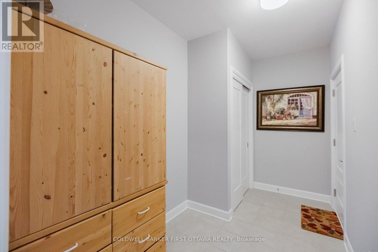 29363800/896-sendero-way/remainder-of-stittsville-area/ottawa/ontario/K2S2W8_13