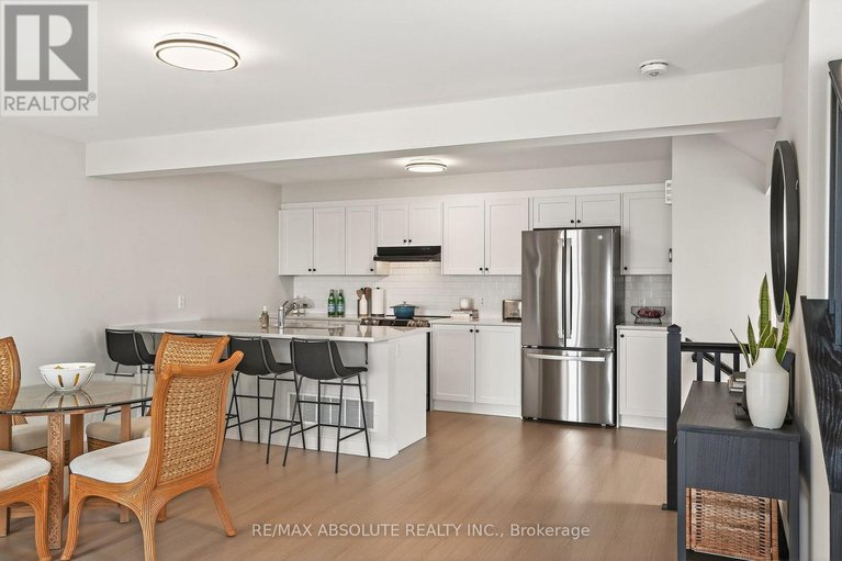 29403611/790-kinstead-private/stittsville-north/ottawa/ontario/K2S3B3_19