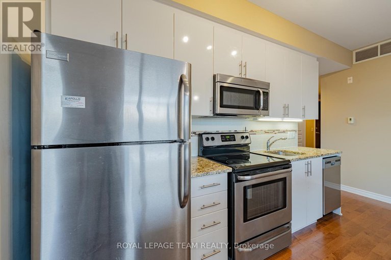 28976818/304-805-beauparc-private/cyrville/ottawa/ontario/K1J0B5_32