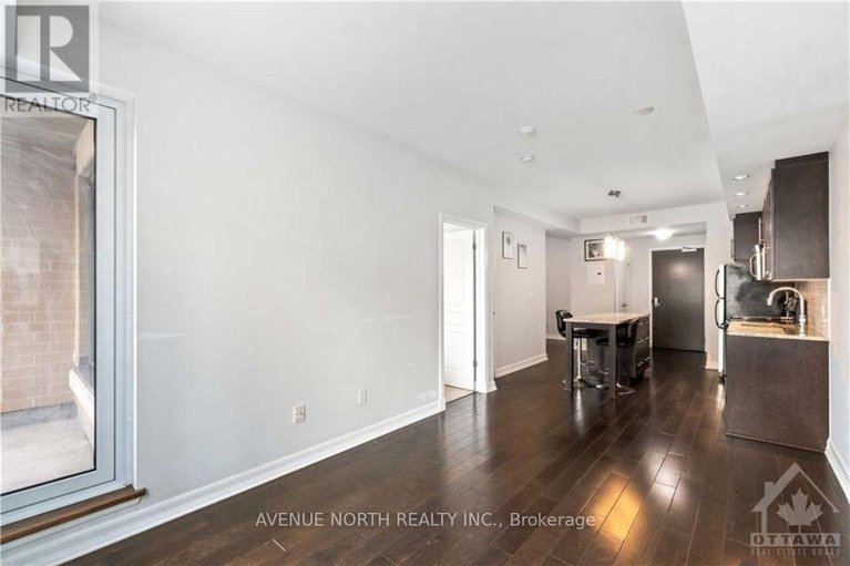 28646728/511-238-besserer-street/sandy-hill/ottawa/ontario/K1N6B1_19