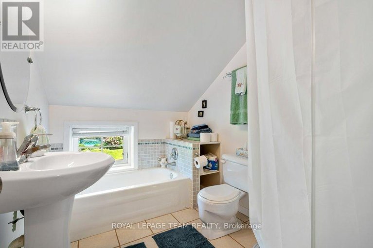 29034865/10095-shaw-road/north-dundas-mountain-twp/north-dundas/ontario/K0E1S0_36