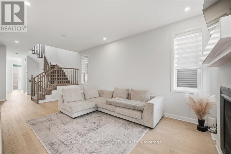 29028072/717-sebastian-street/avalon-east/ottawa/ontario/K4A5L1_5