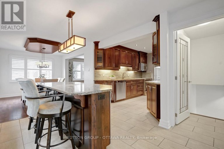 28890057/680-weston-drive/elmvale-acres/ottawa/ontario/K1G1V8_20