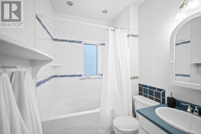 28286991/143-blackburn-avenue/sandy-hill/ottawa/ontario/K1N8A6_22