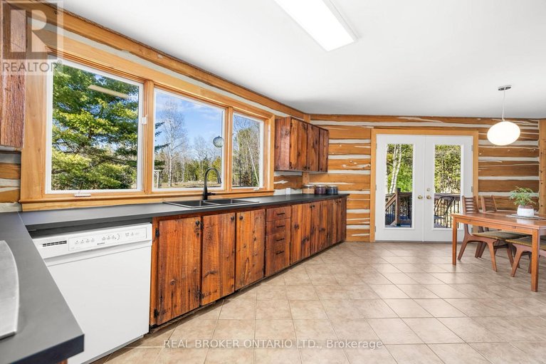 29671650/2538-darling-road/lanark-highlands-darling-twp/lanark-highlands/ontario/K0A1P0_16