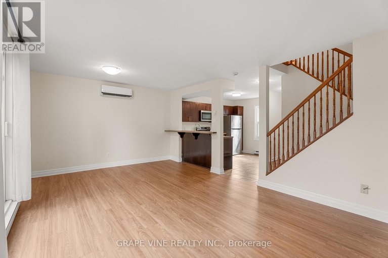 28621657/72-1250-mcwatters-road/queensway-terrace-southridgeview/ottawa/ontario/K2C3P5_7