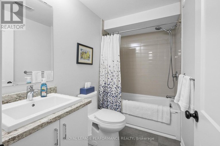 29645046/527-silverbell-crescent/blossom-parkkemp-parkfindlay-creek/ottawa/ontario/K1T0N9_41