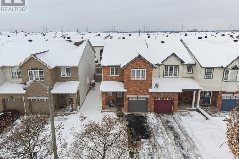 29225348/224-opus-street/emerald-meadowstrailwest/ottawa/ontario/K2S0J1_43