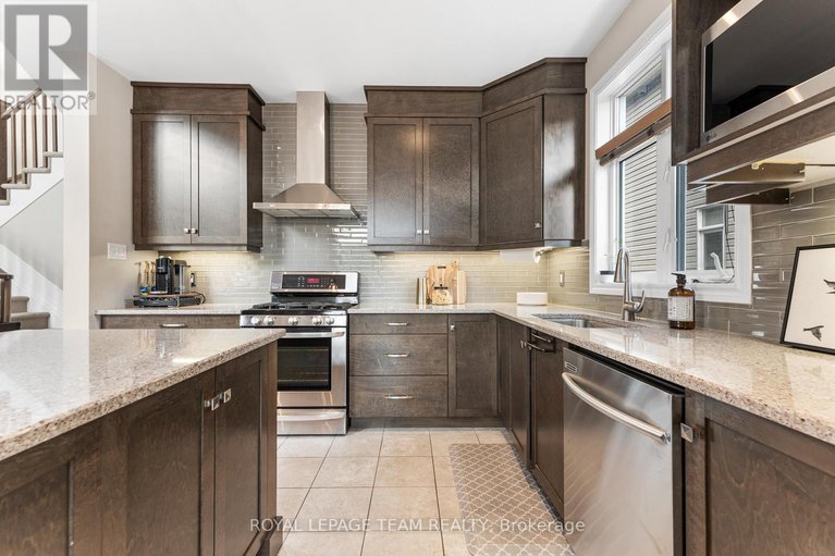 28387113/316-sugar-pine-crescent/bridlewood/ottawa/ontario/K2M0B1_19
