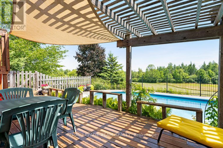 28677374/4636-donnelly-drive/rideau-twp-s-of-reg-rd-6-w-of-mccordick-rd/ottawa/ontario/K0G1N0_37
