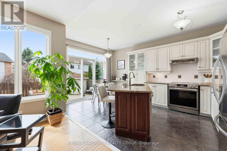 29634994/29-birchfield-avenue/emerald-meadowstrailwest/ottawa/ontario/K2M2N5_10