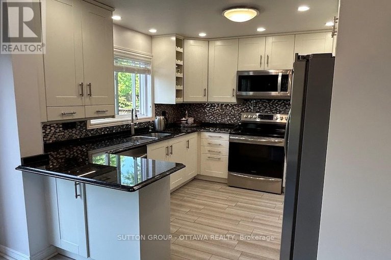 28965815/32-cellini-court-w/hunt-club-park/ottawa/ontario/K1G5K3_16