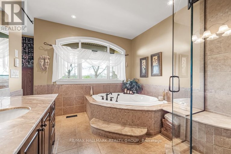 29230411/6980-mansfield-road/btwn-franktown-rd-fallowfield-rd/ottawa/ontario/K2S1B8_26