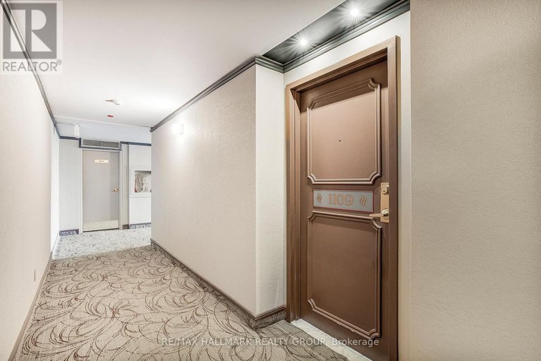 28253108/1109-100-grant-carman-drive/borden-farmstewart-farmcarleton-heightsparkwood-hills/ottawa/ontario/K2E8B8_11