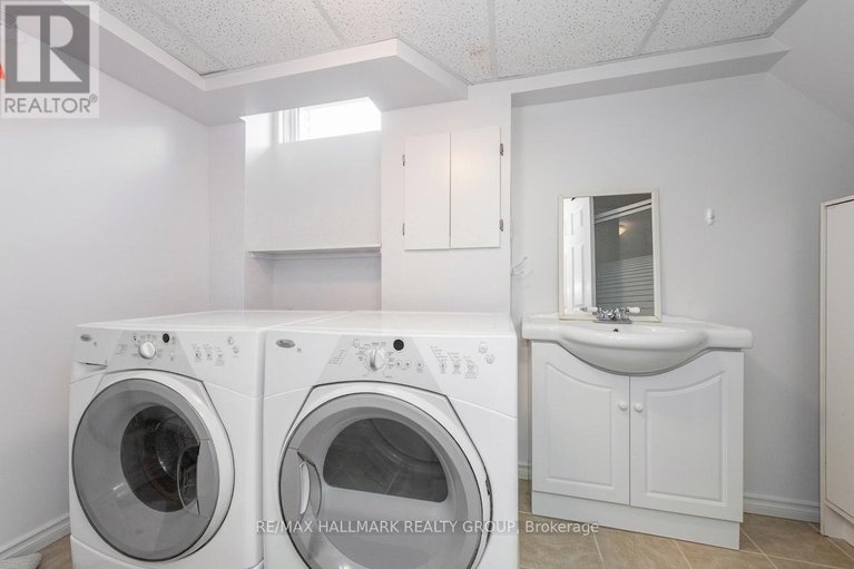 29684992/6382-st-louis-drive/hiawatha-parkconvent-glen/ottawa/ontario/K1C2Y1_40