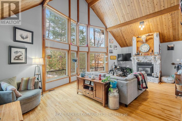 29461292/1-woodland-drive/mcnabbraeside-twps/mcnabbraeside/ontario/K0A1G0_6