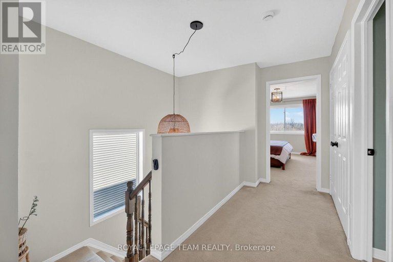 29615070/216-trail-side-circle/springridgeeast-village/ottawa/ontario/K4A5B5_25